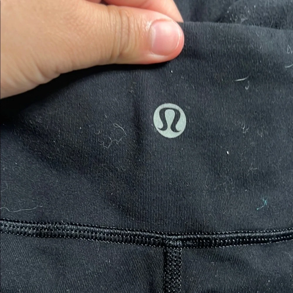 Lululemon crop leggings
